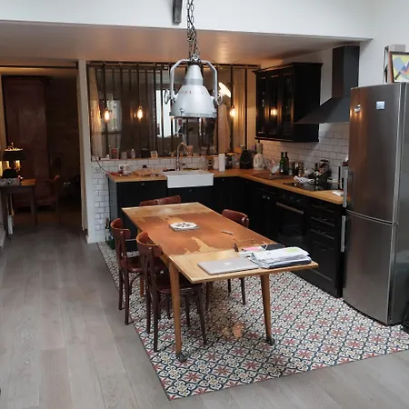 Beautiful Loft With A Terrace Apartment Montreuil (Seine-Saint-Denis)